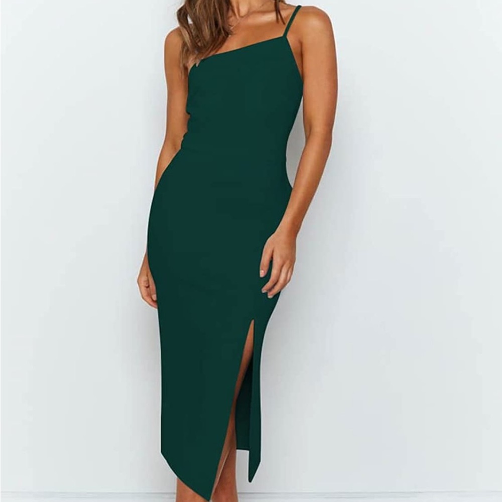 Cute dress WITH TAGS STILL